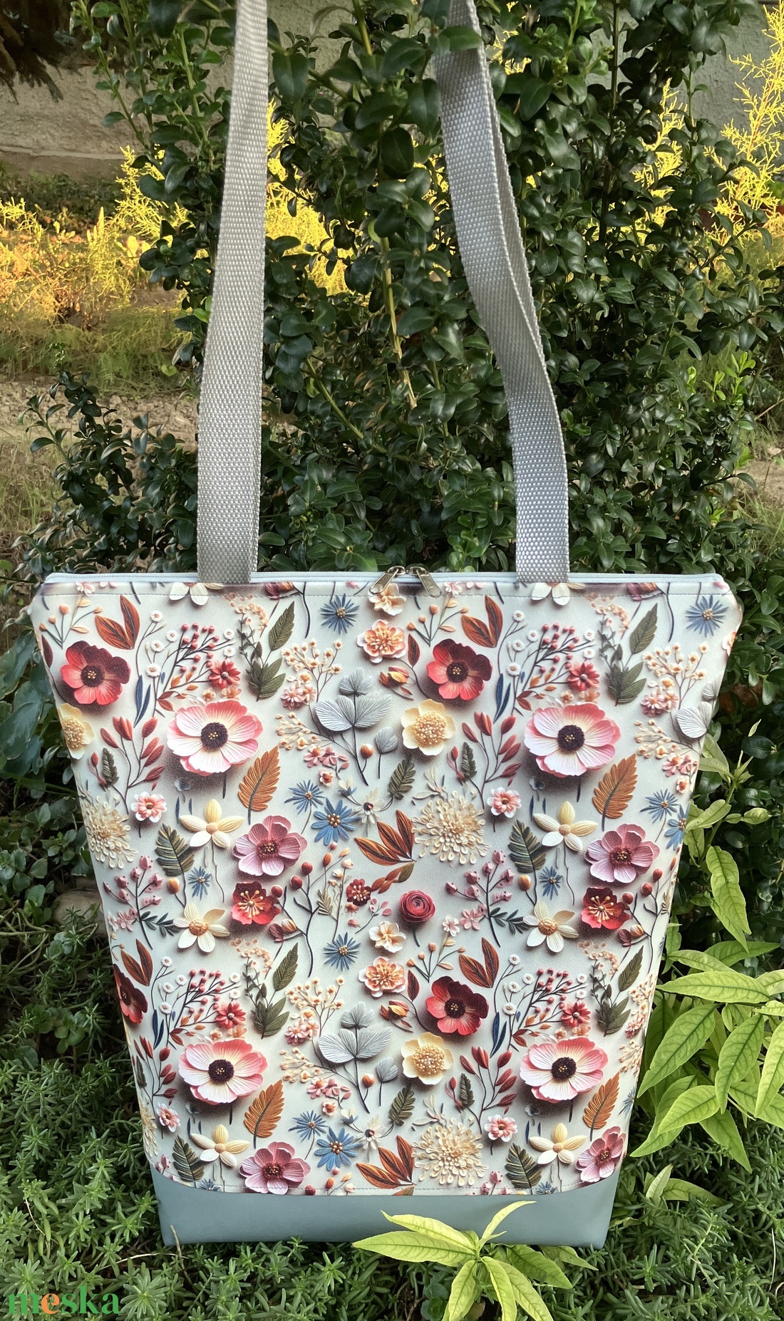 Egyedi virágos sötét menta műbőr válltáska - táska & tok - kézitáska & válltáska - válltáska - Meska.hu