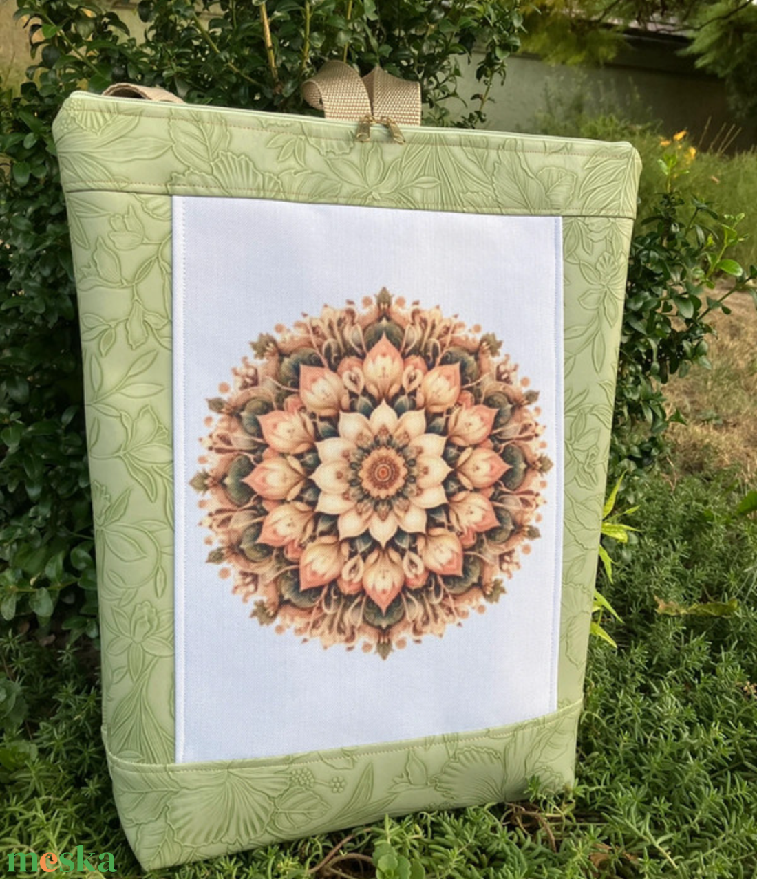 Egyedi zöld mandala mintás műbőr hátitáska  - táska & tok - hátizsák - hátizsák - Meska.hu