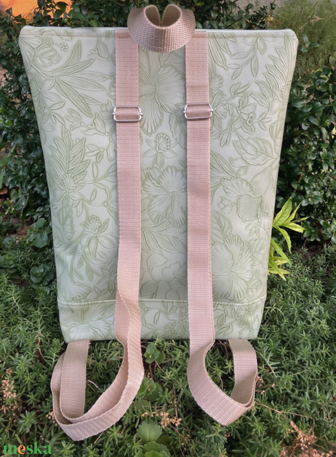 Egyedi zöld mandala mintás műbőr hátitáska  - táska & tok - hátizsák - hátizsák - Meska.hu