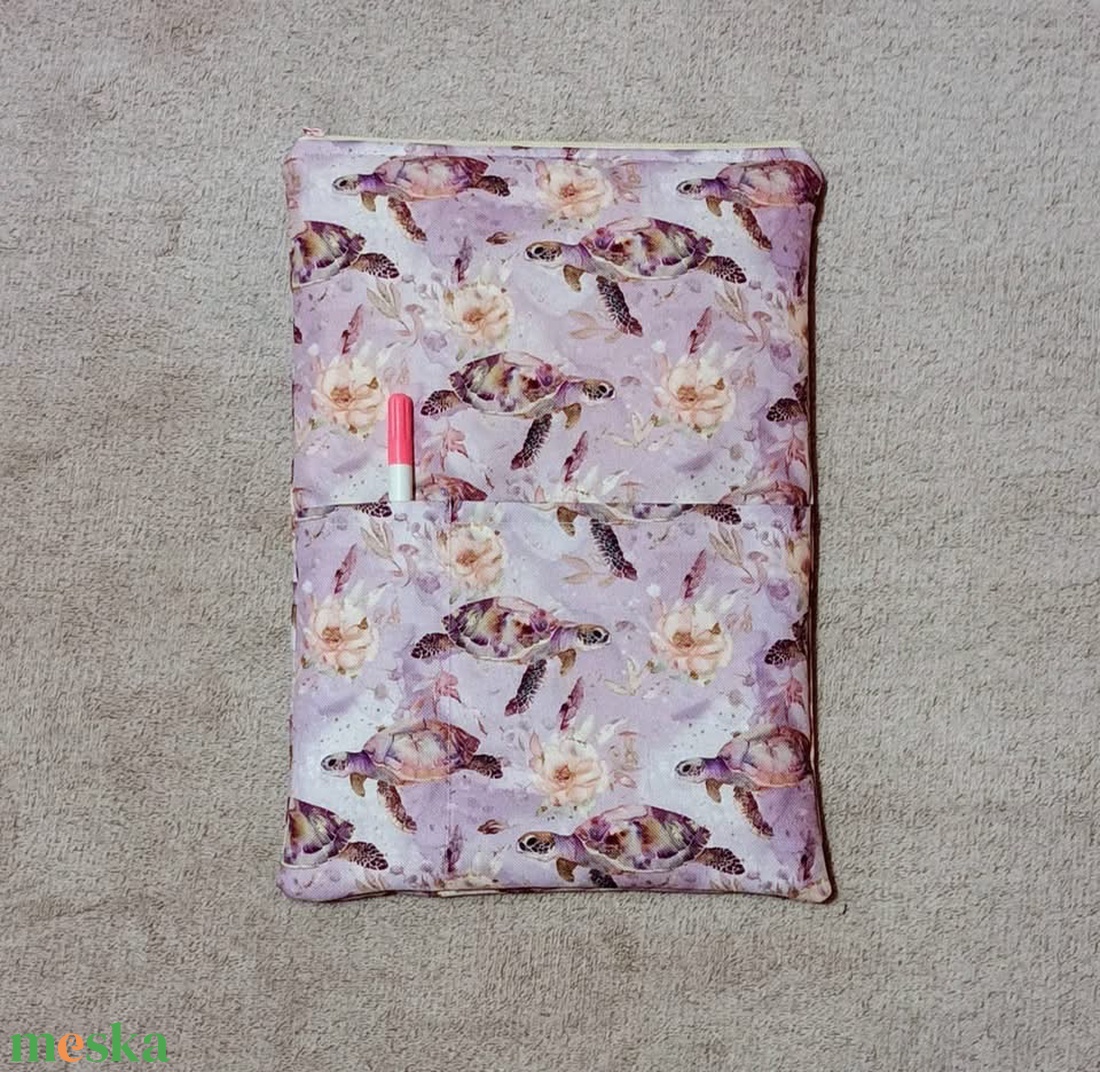 Egyedi lila teknős mintás könyvtok/ tablet tok - könyv & zene - könyvtok - Meska.hu