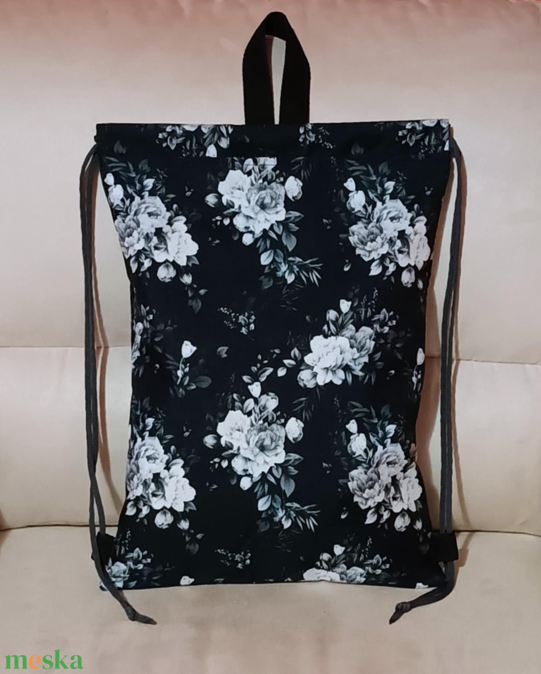 Egyedi virág mintás vízálló hátizsák - táska & tok - hátizsák - hátizsák - Meska.hu