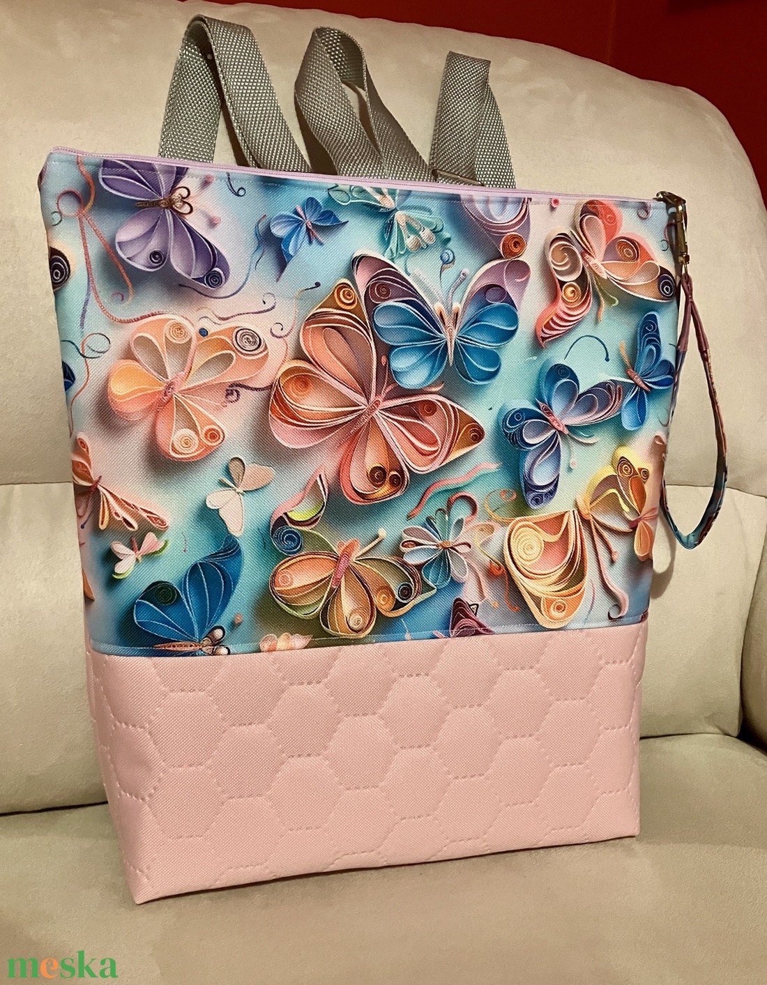 Egyedi lepkés hátitáska kulcstartóval - táska & tok - hátizsák - hátizsák - Meska.hu