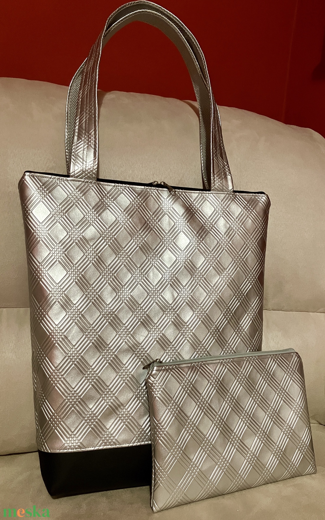 Egyedi ezüst műbőr válltáska szett - táska & tok - táska szett - Meska.hu