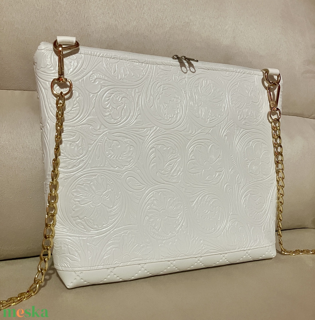 Fehér alkalmi műbőr crossbody táska - táska & tok - kézitáska & válltáska - vállon átvethető táska - Meska.hu