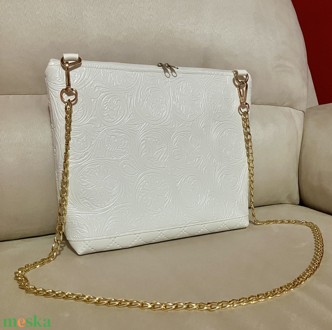 Fehér alkalmi műbőr crossbody táska - táska & tok - kézitáska & válltáska - vállon átvethető táska - Meska.hu
