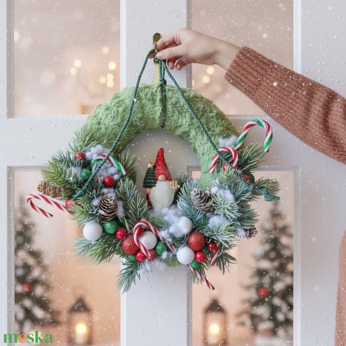 Online workshop  Világító manós karácsonyi kopogtató - diy (csináld magad) - workshop & tanfolyam - Meska.hu