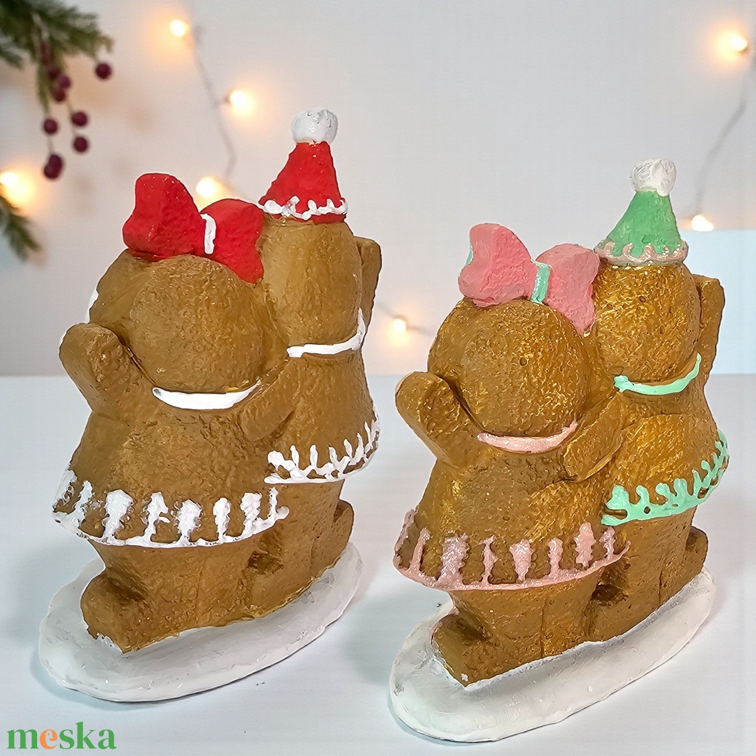 Mézeskalács Család  Kézzel Festett Kézműves Dekor (2 színben) - karácsony - karácsonyi lakásdekoráció - karácsonyi manók, figurák - Meska.hu