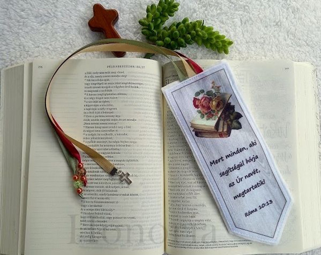 Keresztény, idézetes könyvjelző (Róma 10:13) - - Meska.hu Keresztény, idézetes könyvjelző (Róma 10:13) - - Meska.hu