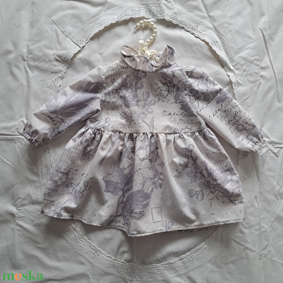 Virágmintás kisruha - 1 éves kislányoknak - ruha & divat - babaruha & gyerekruha - ruha - Meska.hu