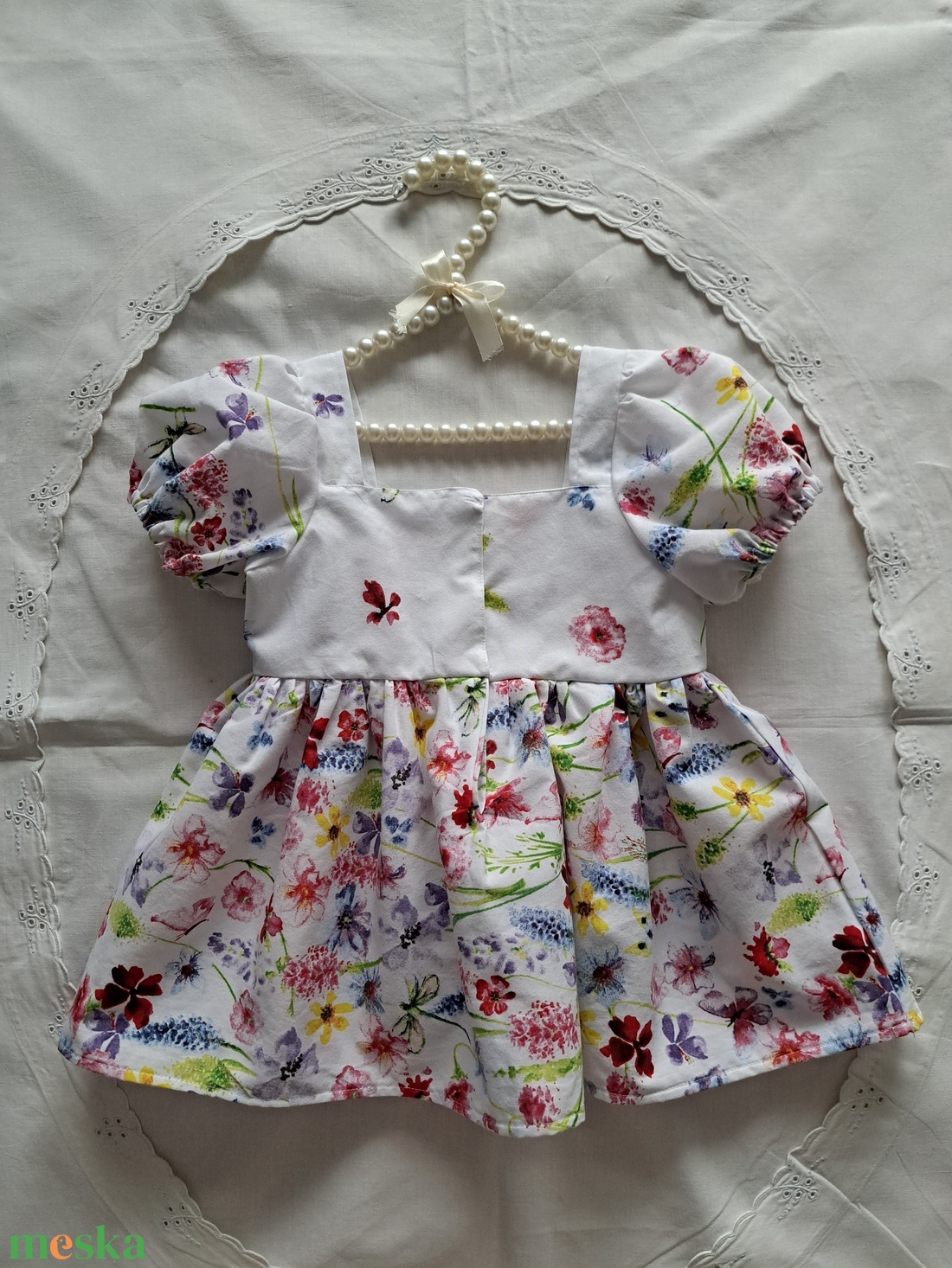 Tavaszi virágos kisruha - 1 éves kislányoknak - baba - mama - babaruházat - baba ruhák - Meska.hu