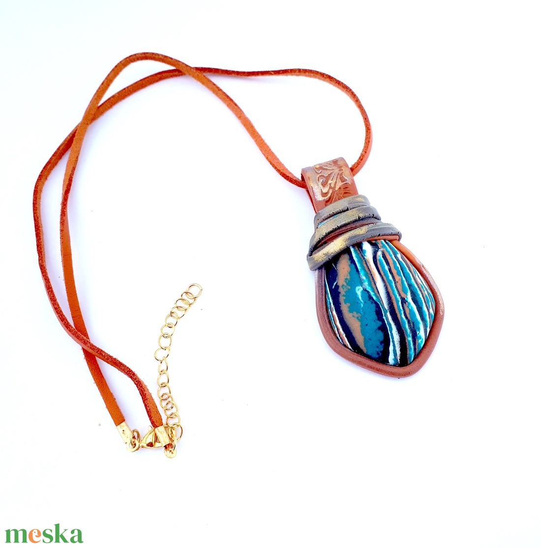 Türkiz-terrakotta amulett, medál ékszergyurmából - ékszer - nyaklánc - medálos nyaklánc - Meska.hu Türkiz-terrakotta amulett, medál ékszergyurmából - ékszer - nyaklánc - medálos nyaklánc - Meska.hu