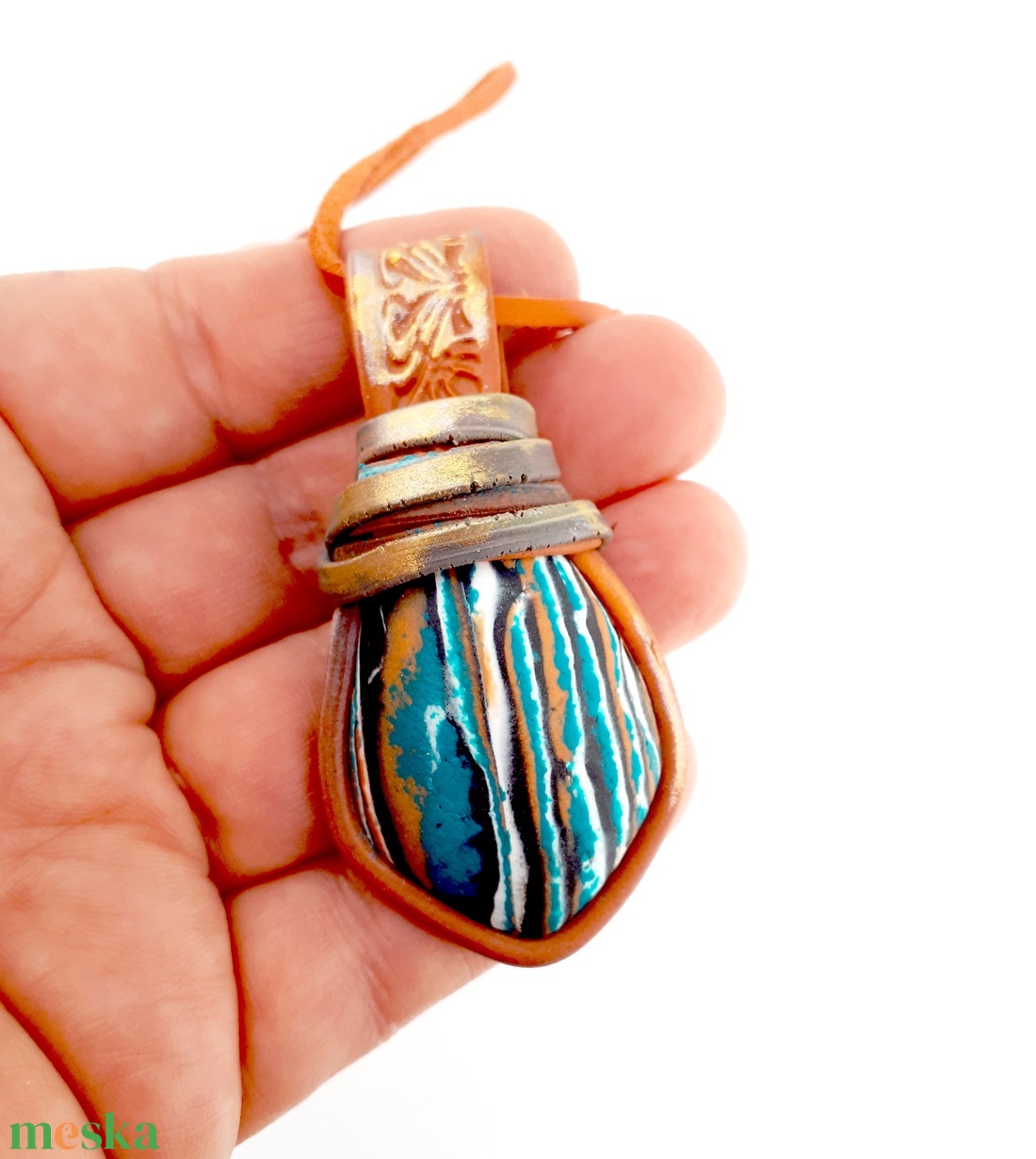 Türkiz-terrakotta amulett, medál ékszergyurmából - ékszer - nyaklánc - medálos nyaklánc - Meska.hu Türkiz-terrakotta amulett, medál ékszergyurmából - ékszer - nyaklánc - medálos nyaklánc - Meska.hu