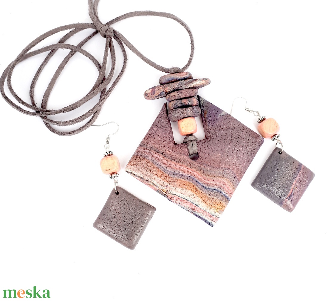 Rusztikus, kőhatású medál fülbevalókkal, ékszergyurma szett - ékszer - ékszerszett - Meska.hu