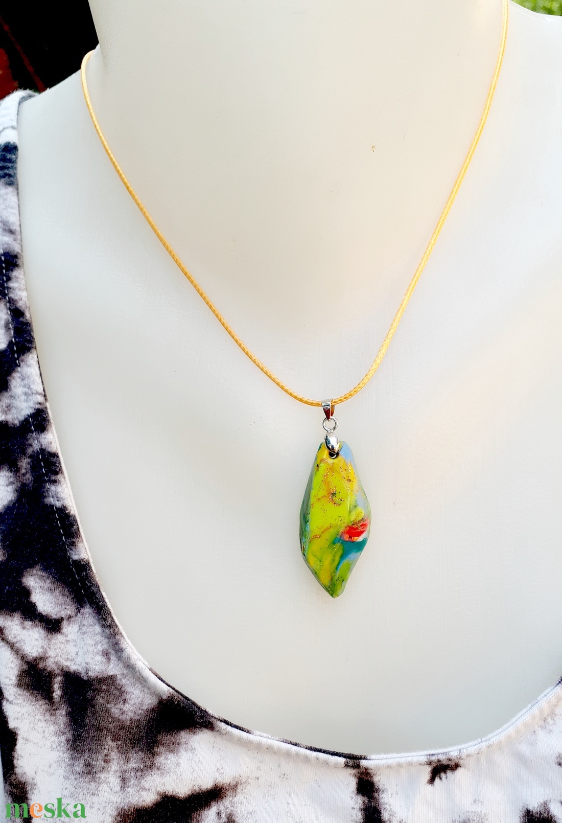 Zöld ékszerszett, színes, vidám kollekció ékszergyurmából, egyedi ajándék nőknek - ékszer - ékszerszett - Meska.hu