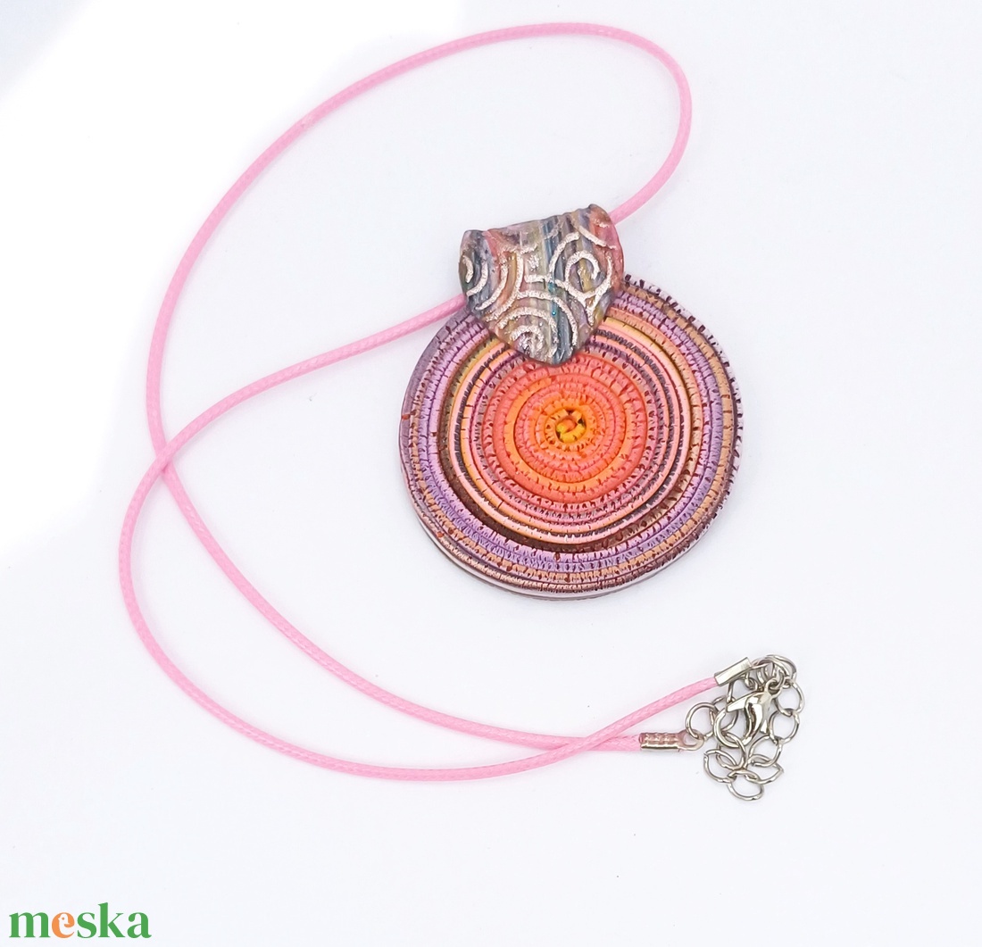 Pink rusztikus nyaklánc, spirál medál - ékszer - nyaklánc - medálos nyaklánc - Meska.hu Pink rusztikus nyaklánc, spirál medál - ékszer - nyaklánc - medálos nyaklánc - Meska.hu