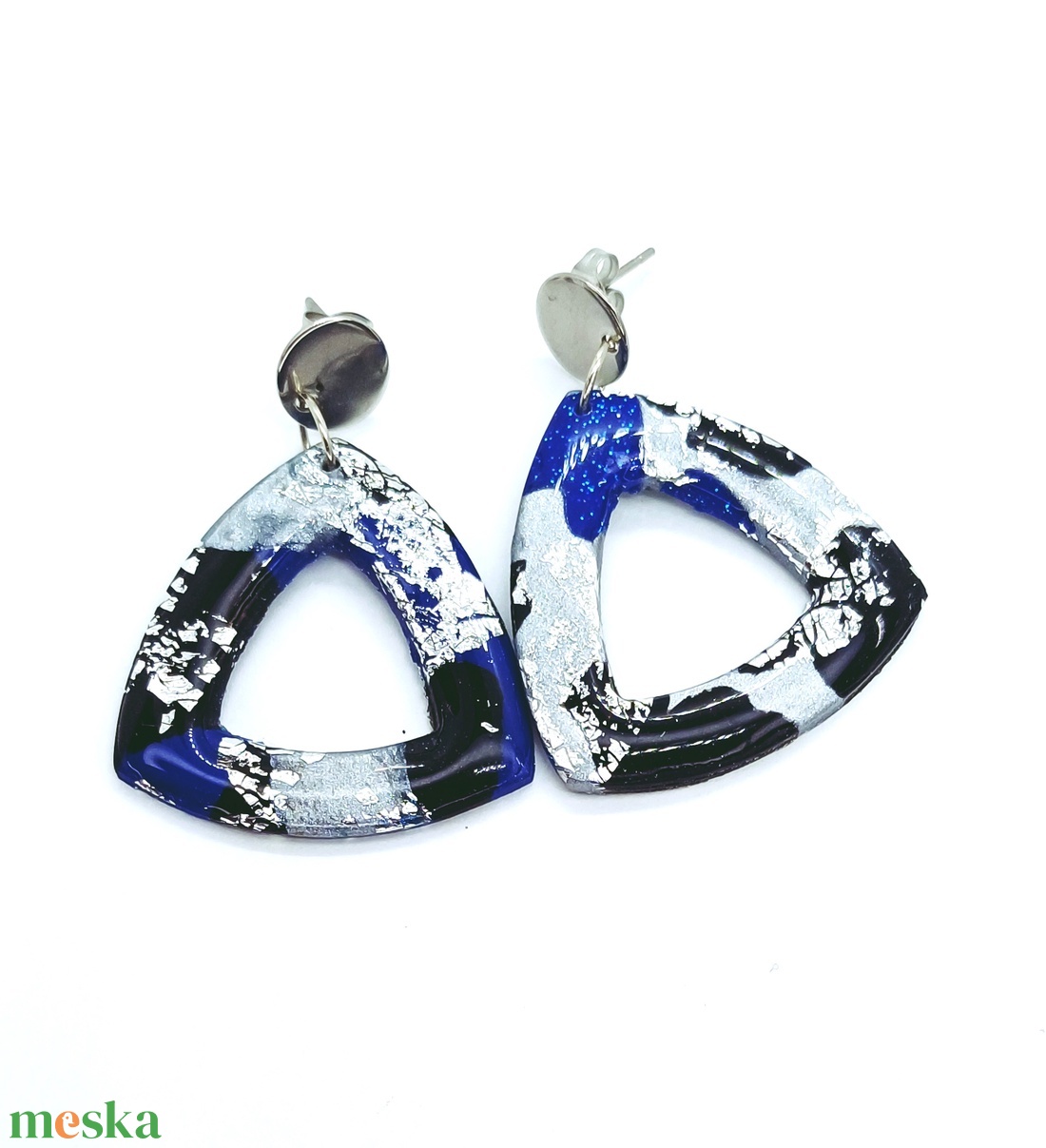 Kék-ezüst fülbevaló süthető gyurmából - ékszer - fülbevaló - lógó fülbevaló - Meska.hu