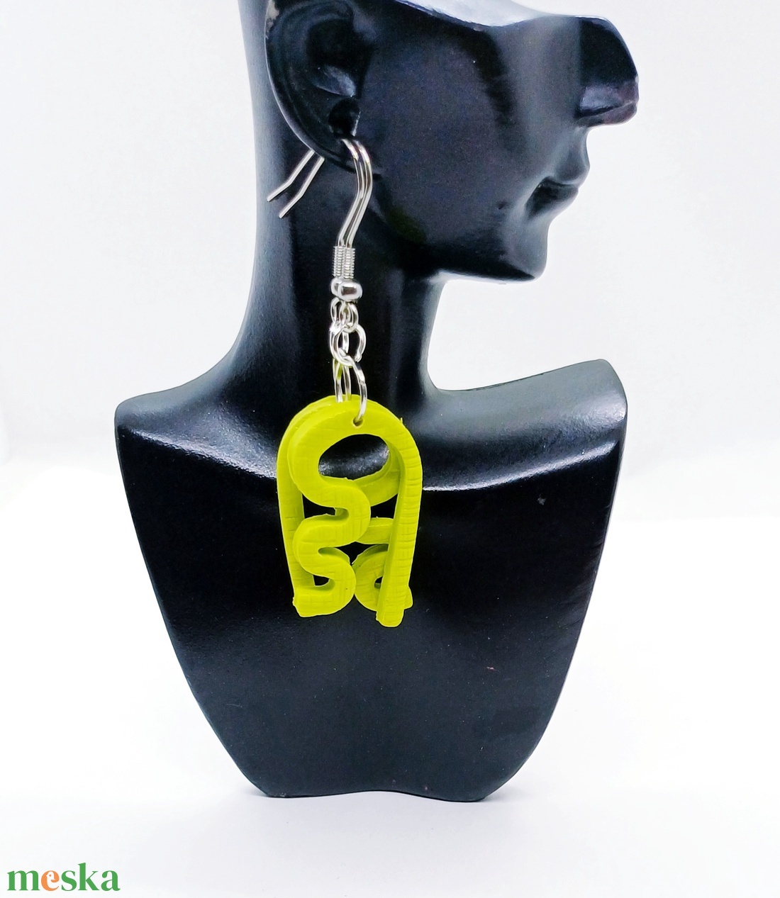 Kivizöld fülbevaló süthető gyurmából - ékszer - fülbevaló - lógó fülbevaló - Meska.hu