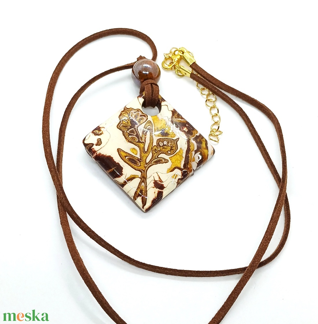 Barna-krém nyaklánc, ékszergyurma medál - ékszer - nyaklánc - medálos nyaklánc - Meska.hu
