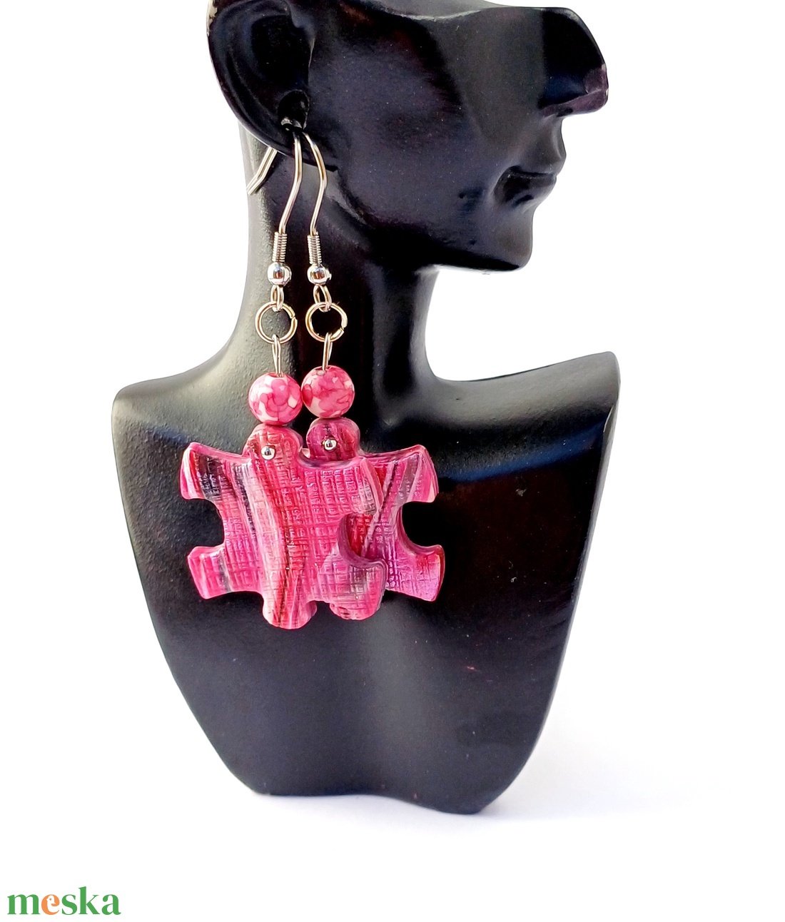 pink puzzle fülbevaló süthető gyurmából - ékszer - fülbevaló - lógó fülbevaló - Meska.hu