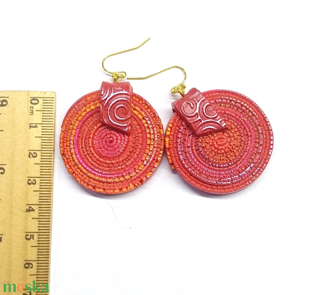 Rusztikus pink-piros fülbevaló3 - ékszer - fülbevaló - lógós kerek fülbevaló - Meska.hu