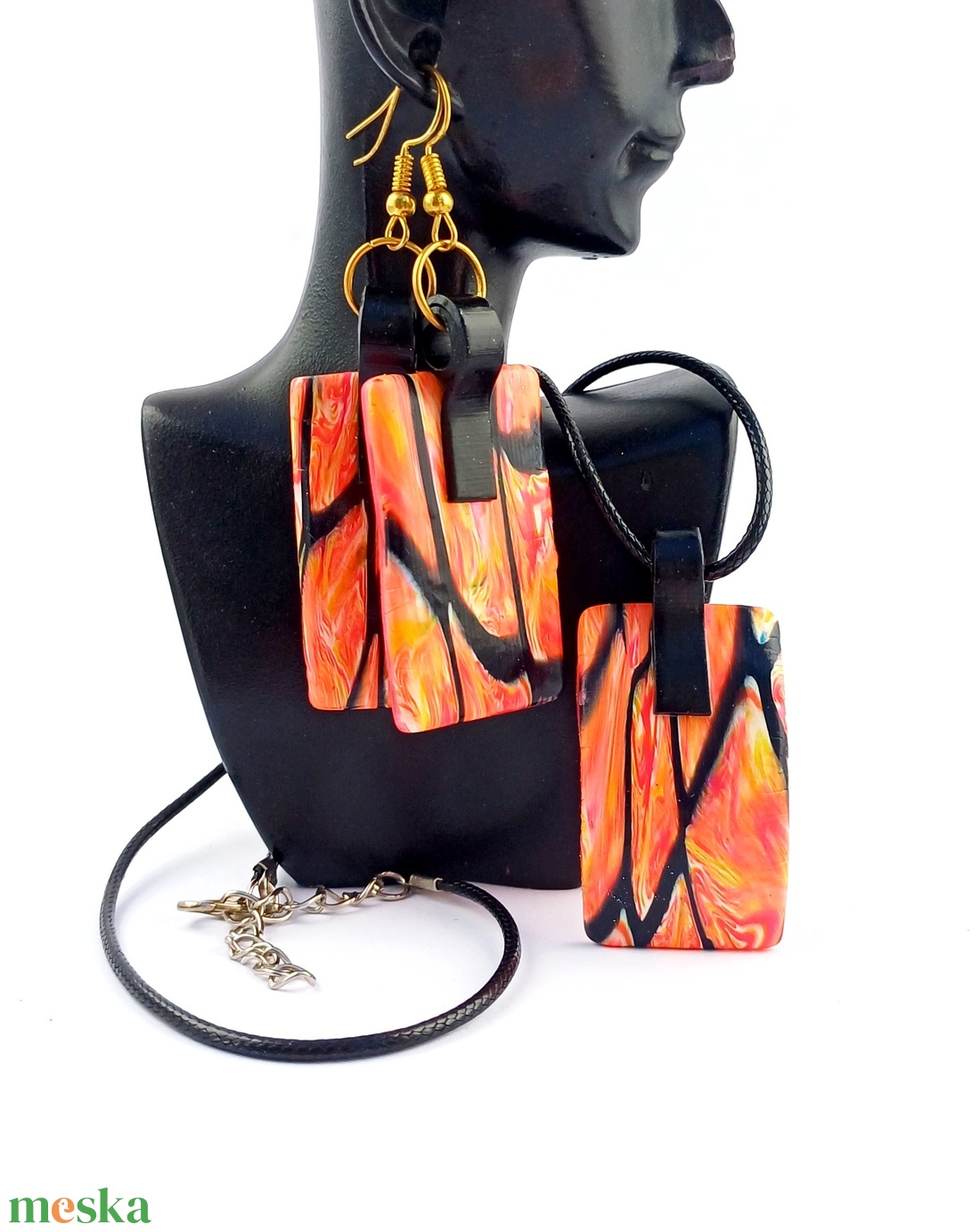 Narancs-fekete nyaklánc fülbevalókkal - ékszer - ékszerszett - Meska.hu