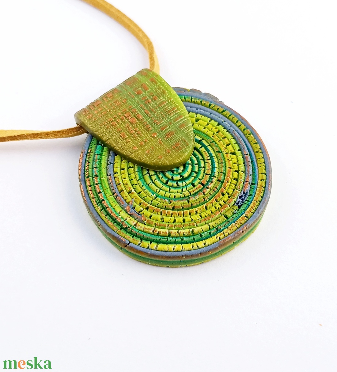 Zöld rusztikus spirális nyaklánc - ékszer - nyaklánc - medálos nyaklánc - Meska.hu