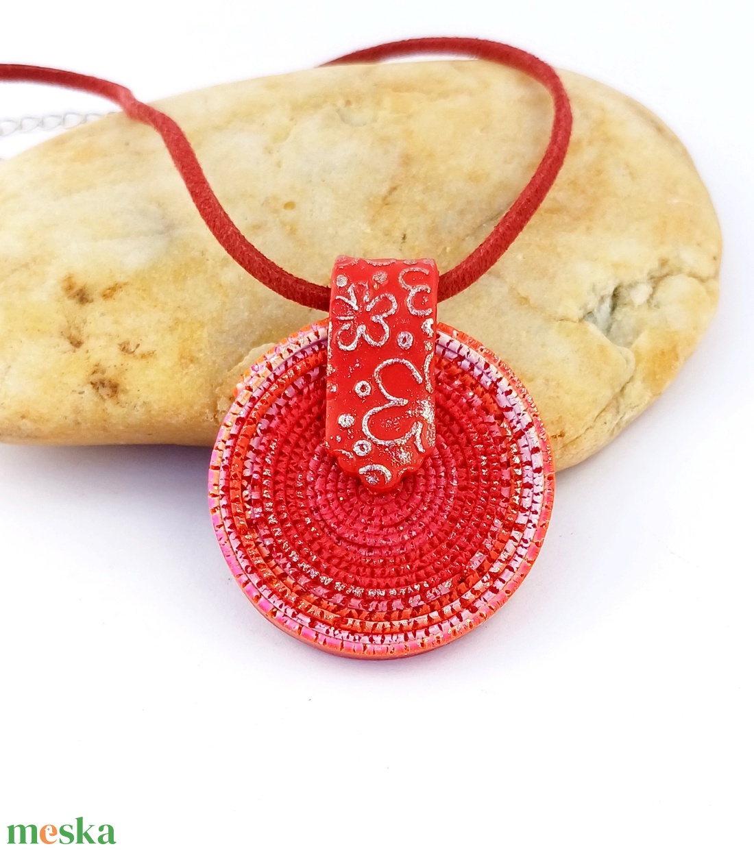 Piros spirál medál - ékszer - nyaklánc - medálos nyaklánc - Meska.hu