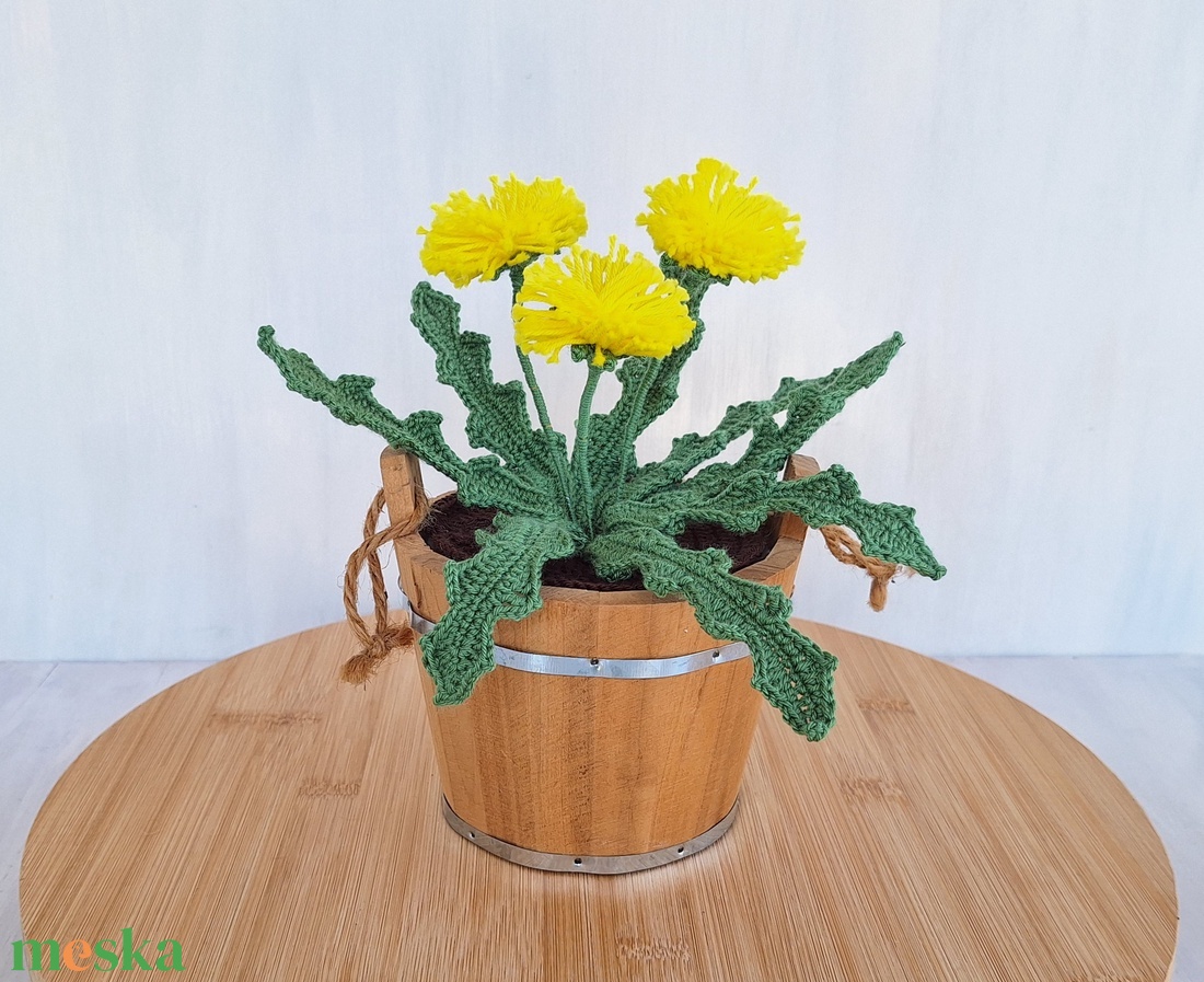 Horgolt pitypang fadézsában - otthon & életmód - dekoráció - dísztárgy - Meska.hu Horgolt pitypang fadézsában - otthon & életmód - dekoráció - dísztárgy - Meska.hu