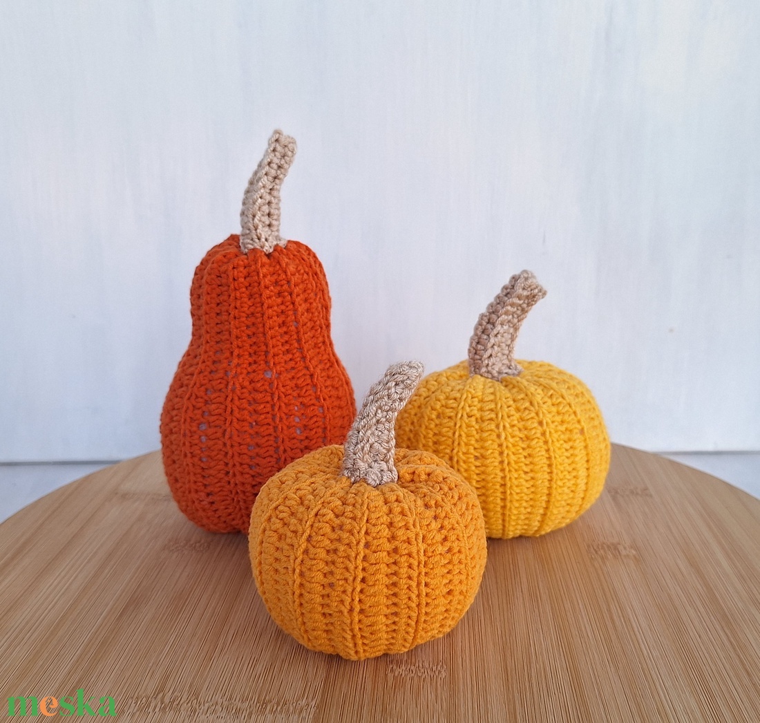 Horgolt tök szett 3 db-os - otthon & életmód - dekoráció - halloween - halloweeni asztaldísz - Meska.hu Horgolt tök szett 3 db-os - otthon & életmód - dekoráció - halloween - halloweeni asztaldísz - Meska.hu