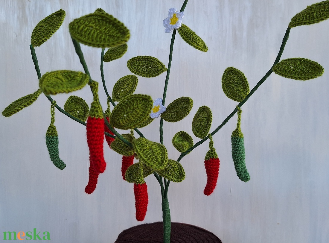Horgolt cserepes chilipaprika - otthon & életmód - dekoráció - dísztárgy - Meska.hu Horgolt cserepes chilipaprika - otthon & életmód - dekoráció - dísztárgy - Meska.hu