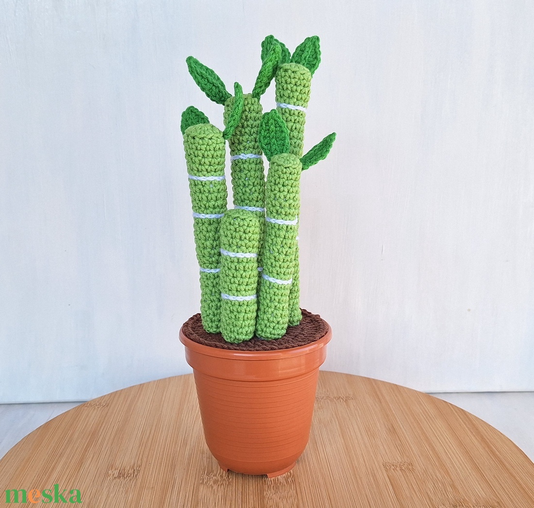 Horgolt szerencsehozó bambusz - otthon & életmód - dekoráció - dísztárgy - Meska.hu