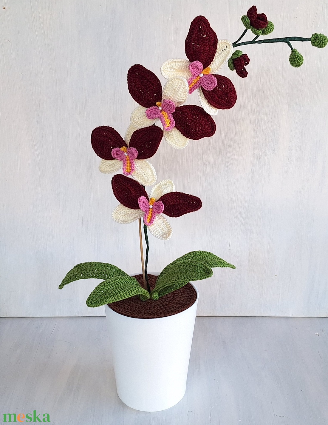 Horgolt orchidea kaspóban - bordó / fehér -  - Meska.hu