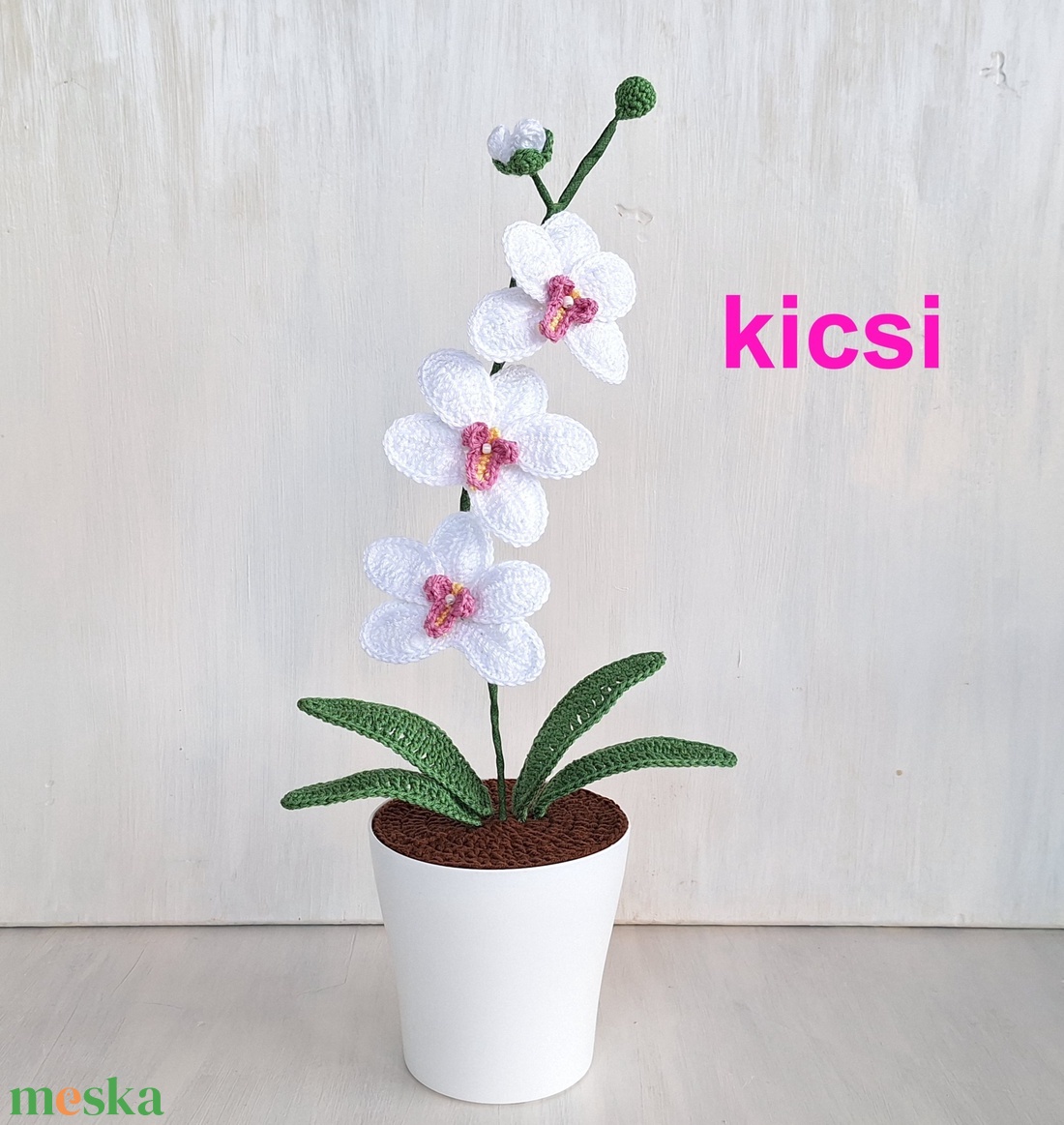 Horgolt fehér orchidea kaspóban - kicsi vagy nagy - otthon & életmód - dekoráció - Meska.hu