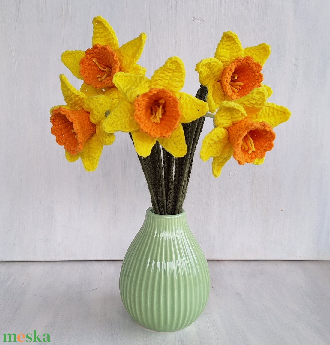 Horgolt nárcisz - otthon & életmód - virágdekoráció - virágok - szálas virág - Meska.hu