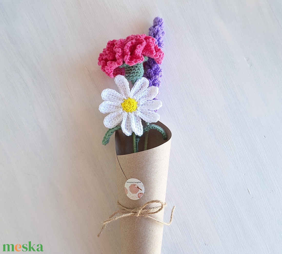 Horgolt virágcsokor � levendula, margaréta és szegfű - otthon & életmód - virágdekoráció - virágok - virágcsokor - Meska.hu