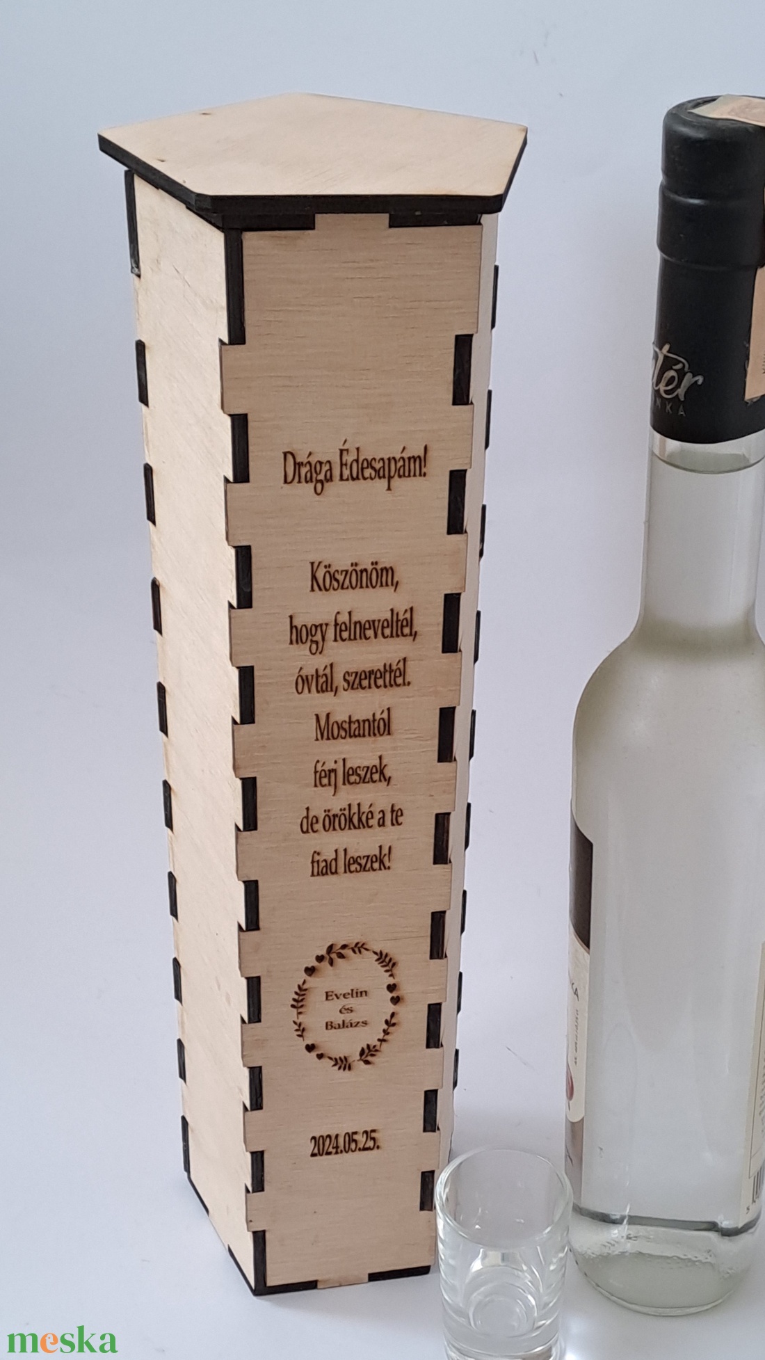 Szülőköszöntő pálinkatartó - esküvő - emlék & ajándék - szülőköszöntő ajándék - Meska.hu Szülőköszöntő pálinkatartó - esküvő - emlék & ajándék - szülőköszöntő ajándék - Meska.hu
