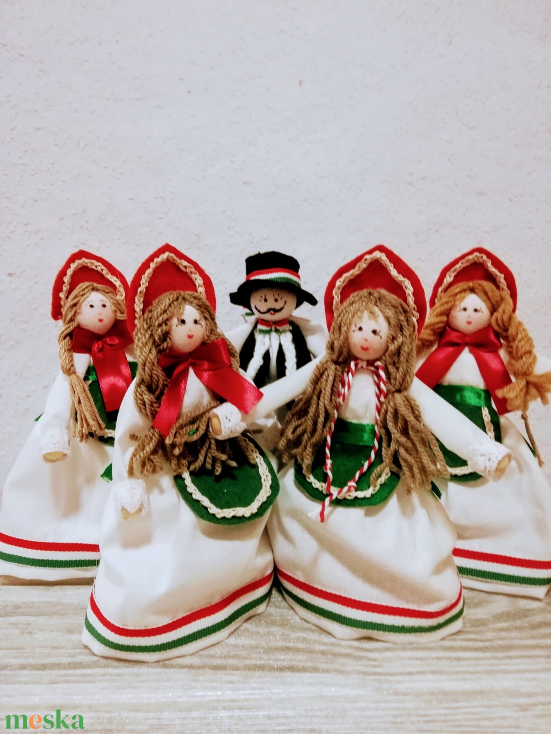 Magyaros baba  - otthon & életmód - dekoráció - dísztárgy - Meska.hu