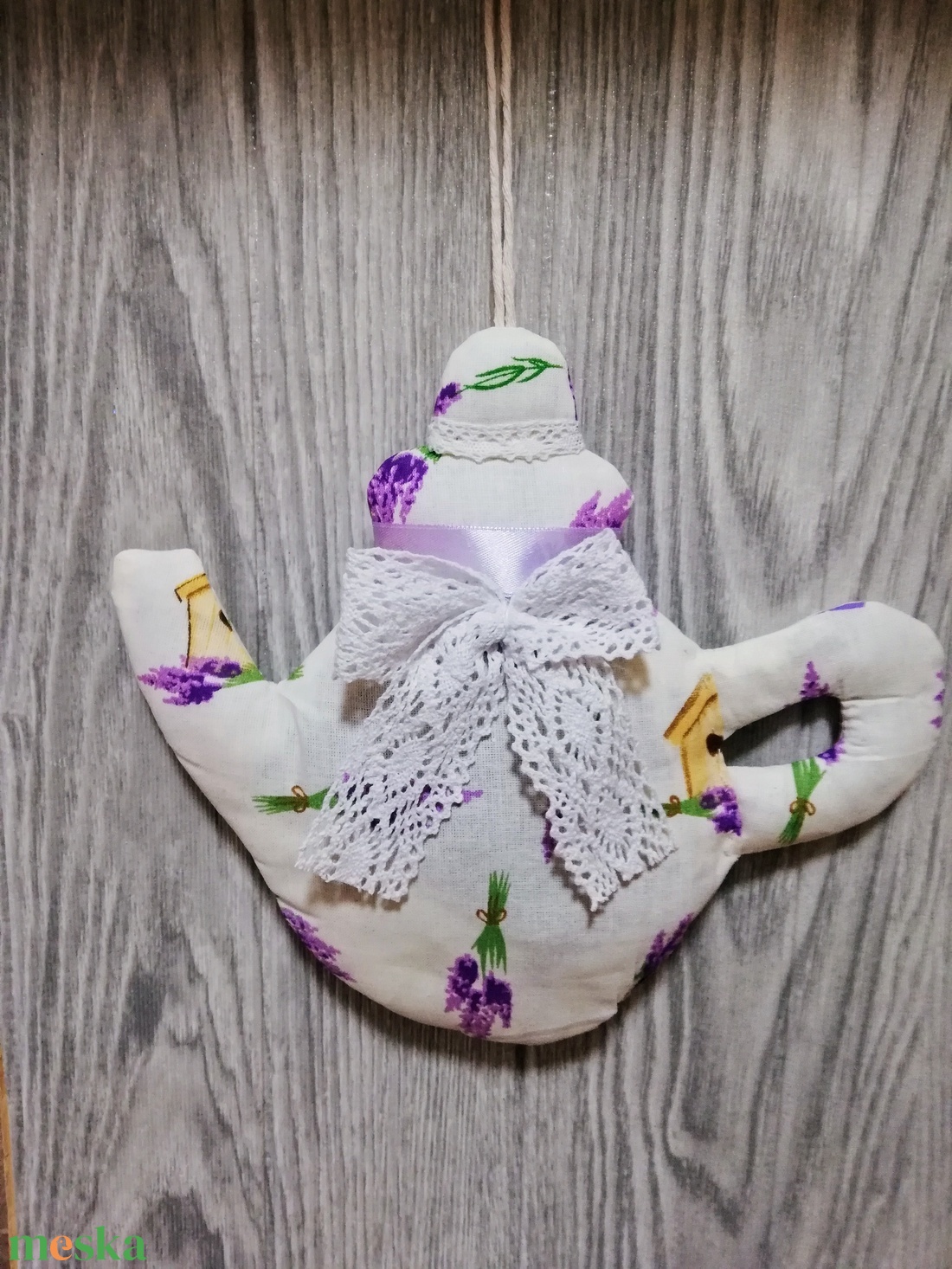 Ajtódísz kopogtató kanna levendulával - otthon & életmód - dekoráció - ajtó- és ablak dekoráció - ajtódísz & kopogtató - Meska.hu