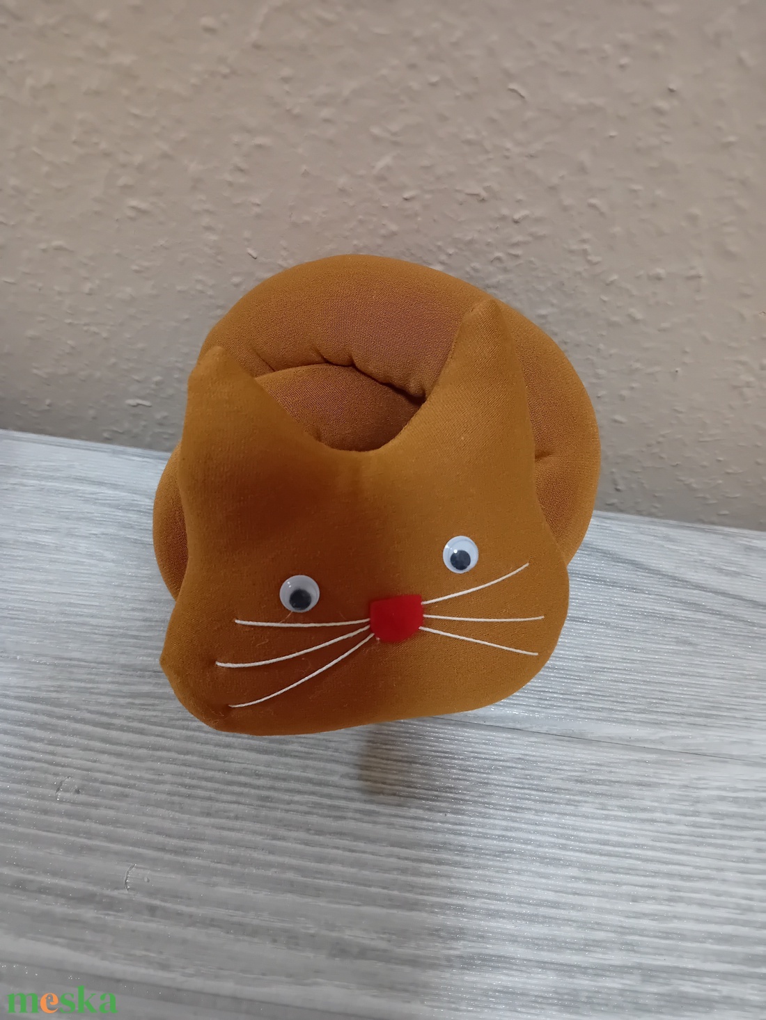 Cica gyerekjáték - otthon & életmód - babaszoba, gyerekszoba - gyerek díszpárna - Meska.hu