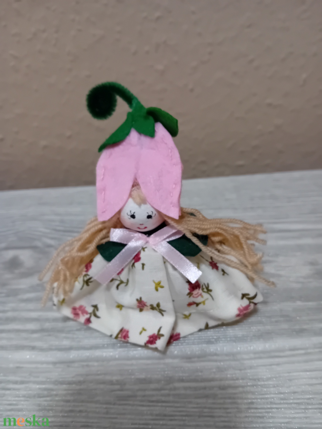 Rózsaszín tavasz manó - otthon & életmód - dekoráció - asztal és polc dekoráció - asztaldísz - Meska.hu