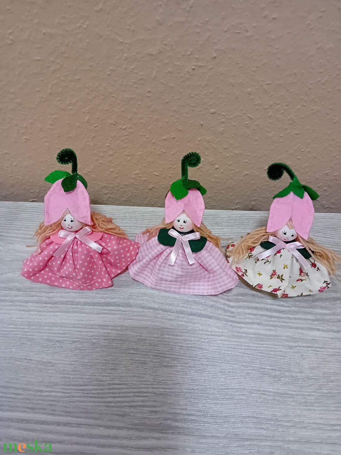 Rózsaszín tavasz manó - otthon & életmód - dekoráció - asztal és polc dekoráció - asztaldísz - Meska.hu