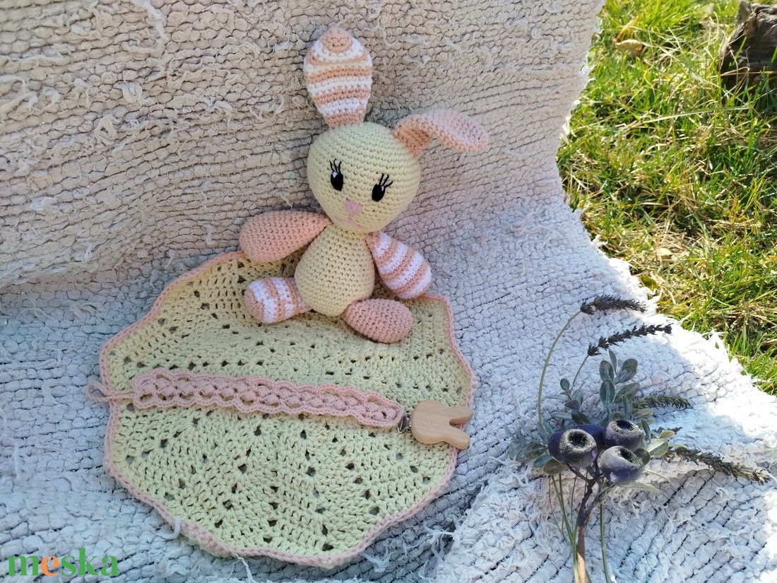 Nyuszis babaköszöntő csomag - baba - mama - babalátogató ajándékcsomag - Meska.hu