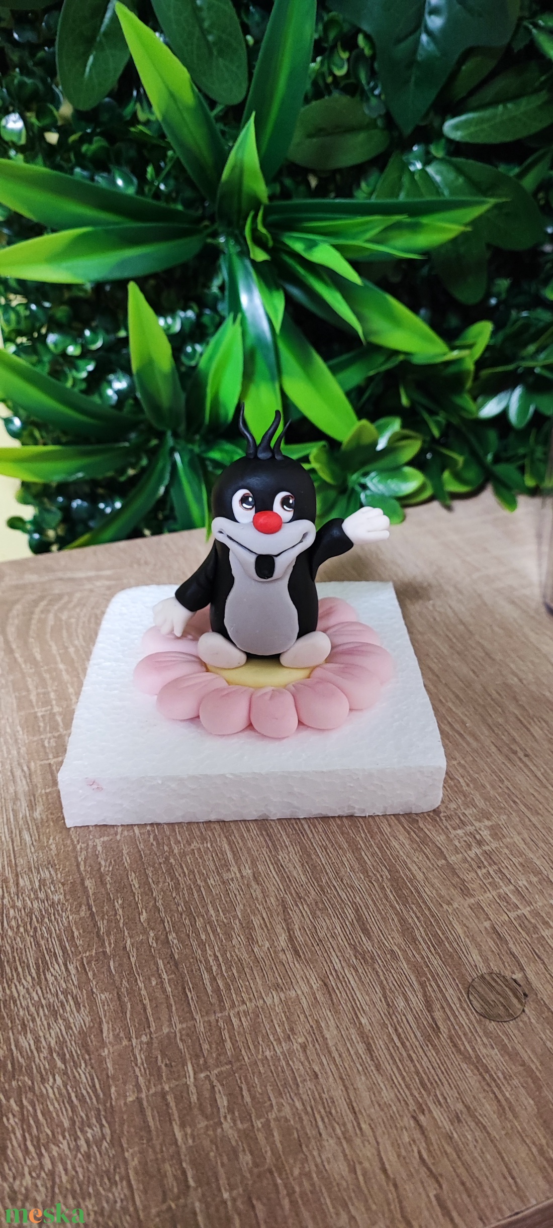 Kis vakond  cukorfigura , tortadekor 9 cm magas  - otthon & életmód - konyhafelszerelés, tálalás - sütés, főzés - sütidísz - Meska.hu