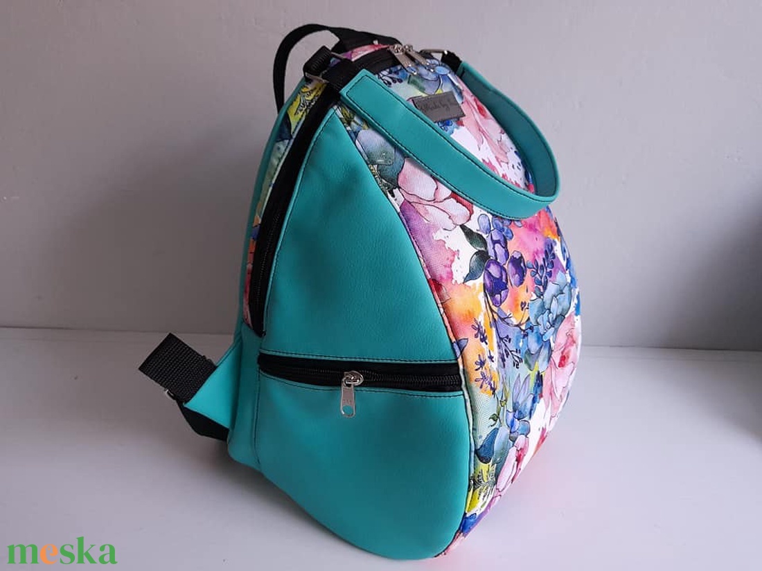 Piroska hátizsák akvarell virágok - táska & tok - hátizsák - hátizsák - Meska.hu
