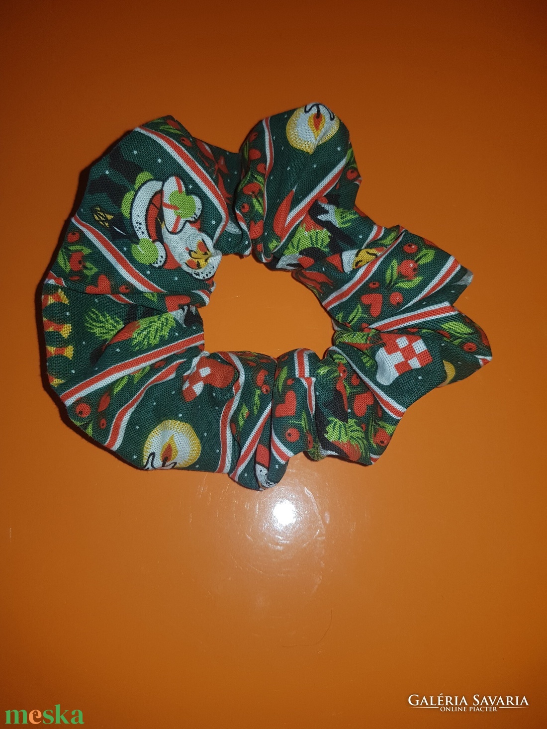 Karácsonyi, mikulás hajfodor, hajgumi, kézműves - ruha & divat - hajdísz & hajcsat - hajgumi - Meska.hu