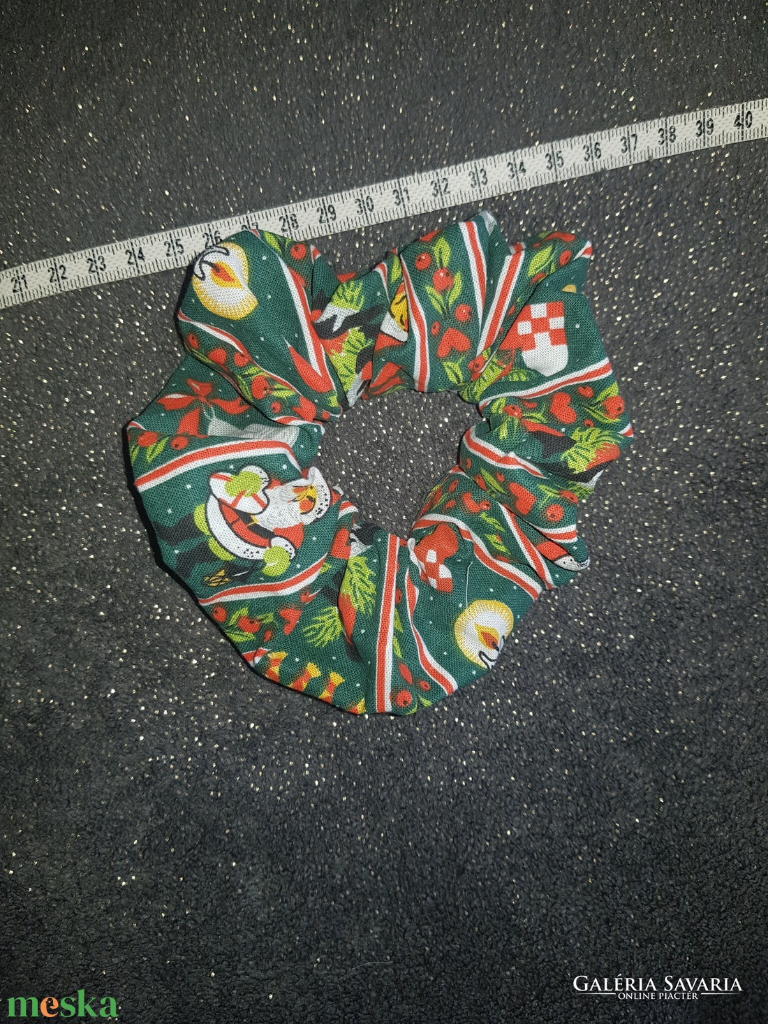 Karácsonyi, mikulás hajfodor, hajgumi, kézműves - ruha & divat - hajdísz & hajcsat - hajgumi - Meska.hu