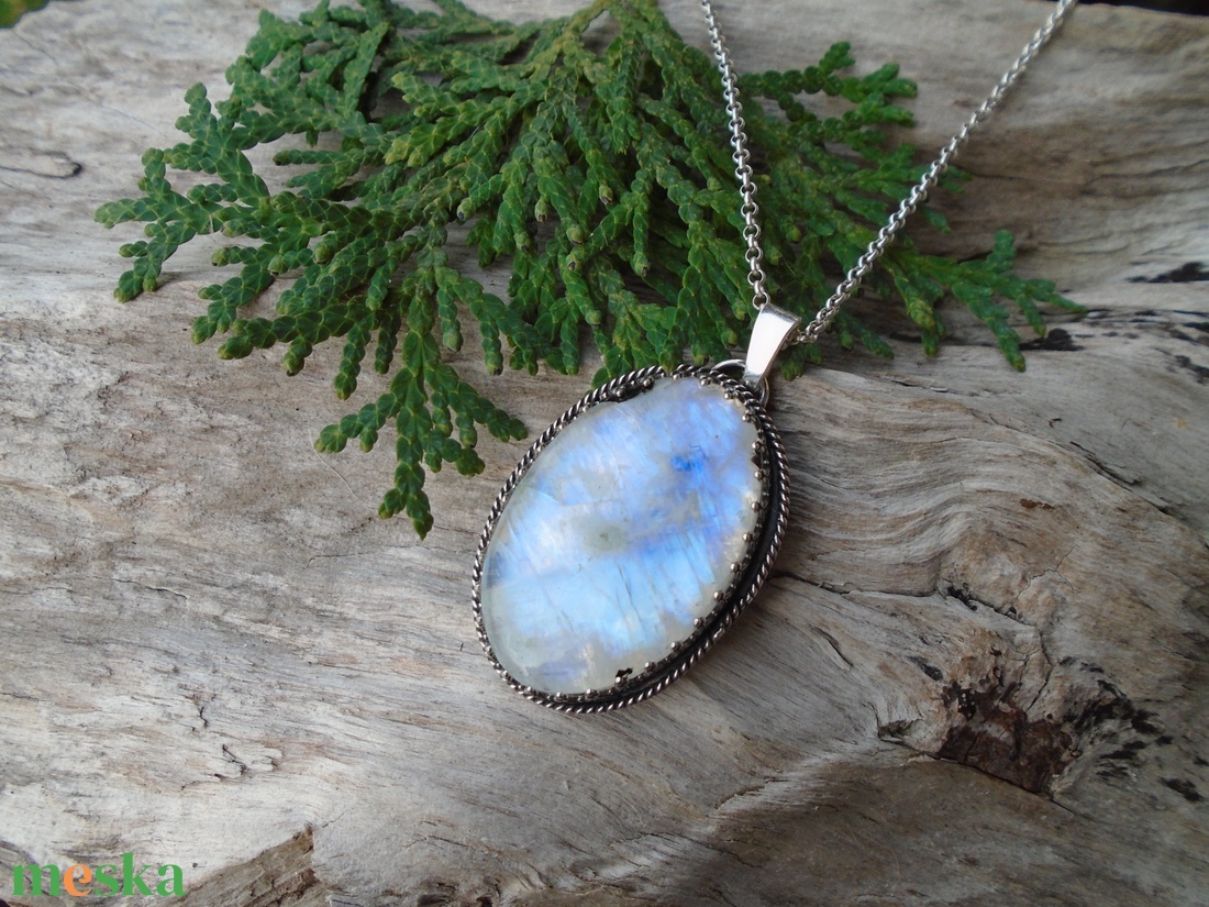 Ezüst medál Ag925/1000 Holdkő (Rainbow Moonstone) - ékszer - nyaklánc - medál - Meska.hu Ezüst medál Ag925/1000 Holdkő (Rainbow Moonstone) - ékszer - nyaklánc - medál - Meska.hu