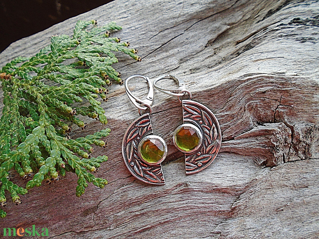 Ezüst fülbevaló Ag925 Vezuvianit - ékszer - fülbevaló - lógó fülbevaló - Meska.hu