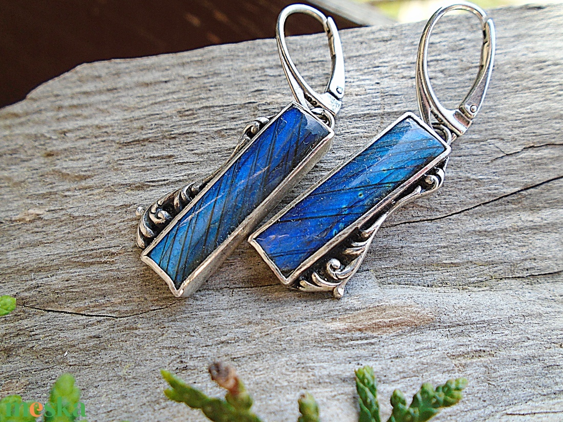 Ezüst Ag925 Labradorit fülbevaló - ékszer - fülbevaló - lógó fülbevaló - Meska.hu