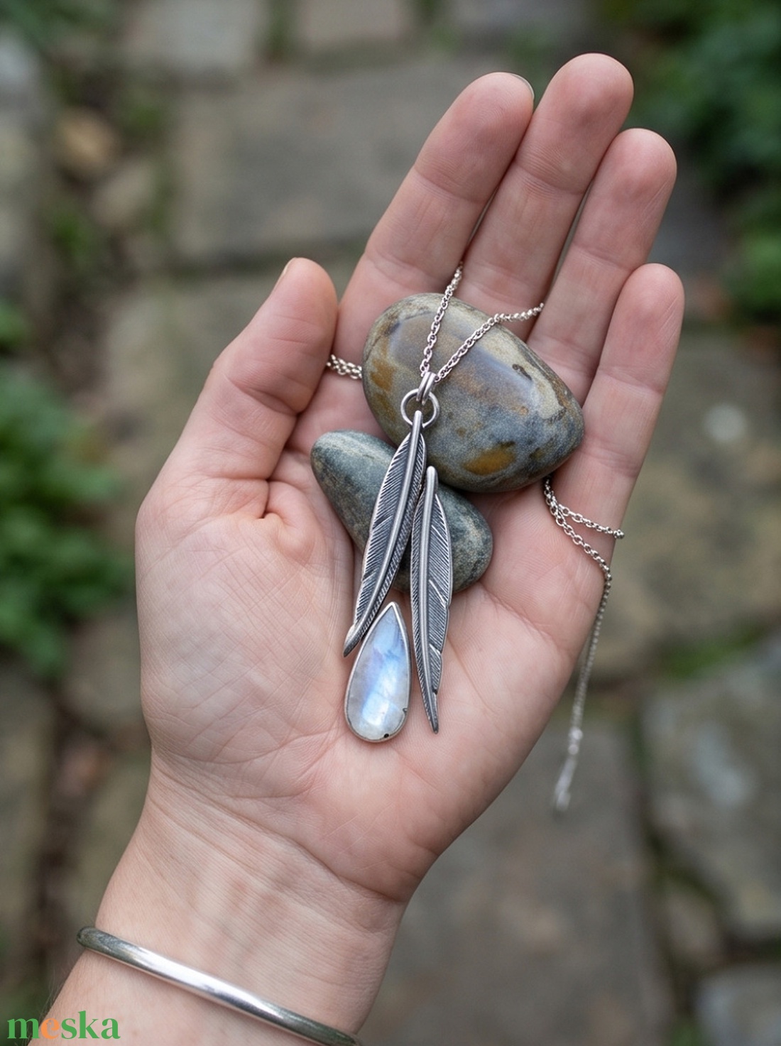 Ezüst medál Ag925/1000  Holdkő (Rainbow Moonstone) - ékszer - nyaklánc - medál - Meska.hu